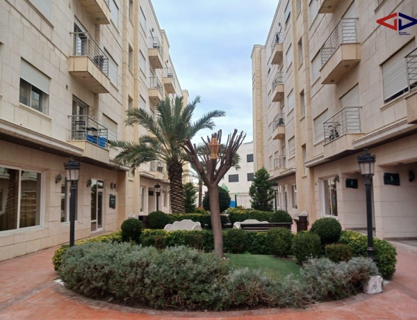 Spacious 3-Bedroom Apartment for Rent with Shared Garden | Quiet Residential Area