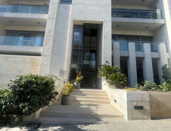 Modern 2-Bedroom Serviced Apartment for Rent in Jabal Amman – 4th Circle | 210m² Luxury Living