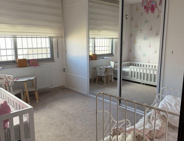 Spacious Apartment for Sale in Deir Ghbar – 193 sqm