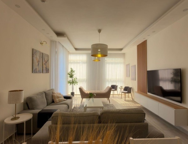 Distinctive 3-Bedroom Apartment for Rent | 170 sqm with Balcony & Central Heating – Sixth Floor