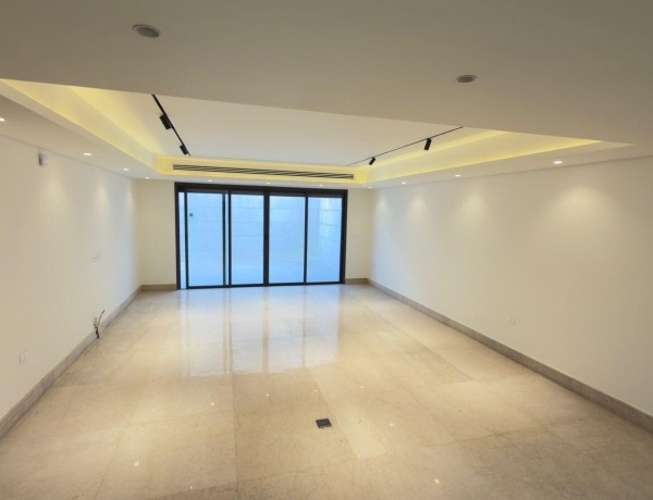 Luxury 5-Bedroom Villa with Pool & Rooftop in Abdoun, Amman