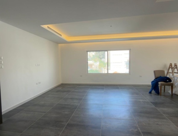 Luxury Duplex Rooftop Apartment for Rent in Jabal Al-Weibdeh – 3 Master Bedrooms, 190 sqm