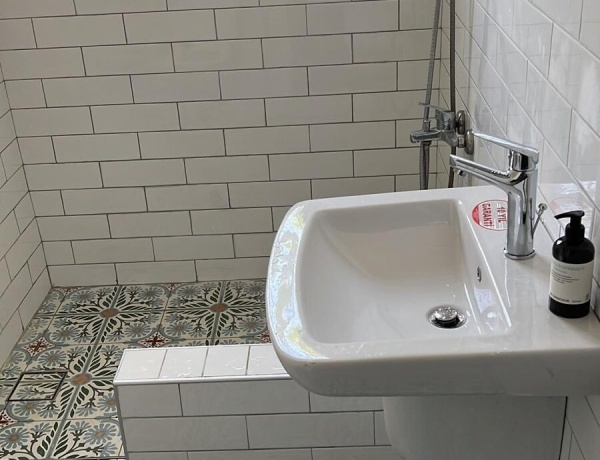 1 Bedroom Apartment for Rent in Rainbow Street, Amman | 100 sqm Modern Apartment