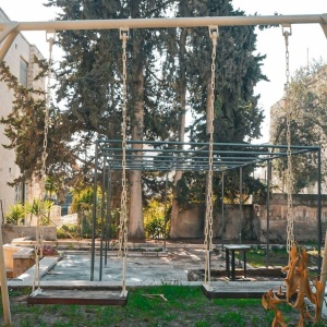 Luxurious 2-Bedroom Apartment with Garden | Modern & Elegant Living