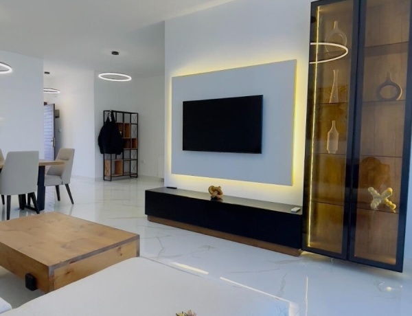 Apartment for Rent in Fourth Circle | 3 Bedroom Apartment 135 sqm with Balcony