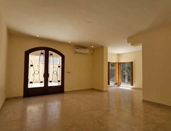 Luxury 3-Bedroom Ground Floor Duplex with Garden for Rent in 4th Circle, Amman