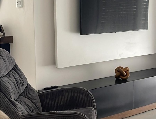 Apartment ‏for Rent in Fourth Circle | 3 Bedroom Apartment 135 sqm with Balcony