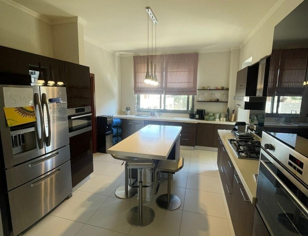 Modern 2-Bedroom Serviced Apartment for Rent in Jabal Amman – 4th Circle | 210m² Luxury Living