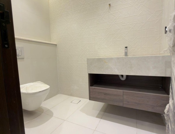 Luxury 5-Bedroom Villa with Pool & Rooftop in Abdoun, Amman