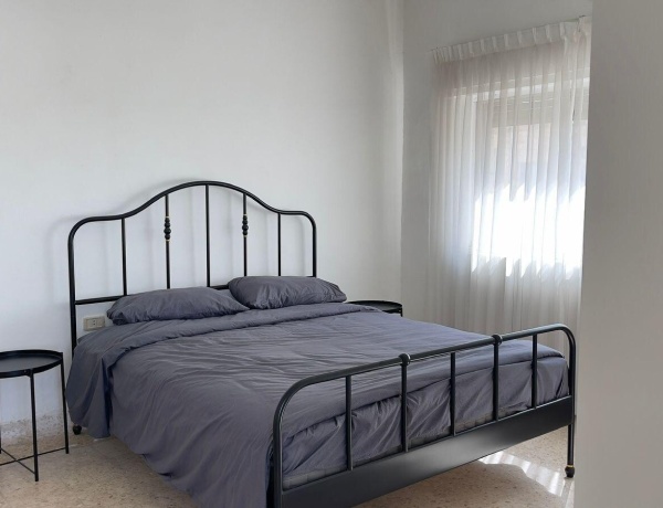 Apartment for Rent in Jabal Al Lweibdeh | 2 Bedrooms, Balcony, 130 sqm in Amman