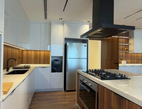 Apartment for rent in Amman | Luxury 3-Bedroom Ground Floor Apartment with Terrace | 240 sqm | Fully Furnished & Brand New