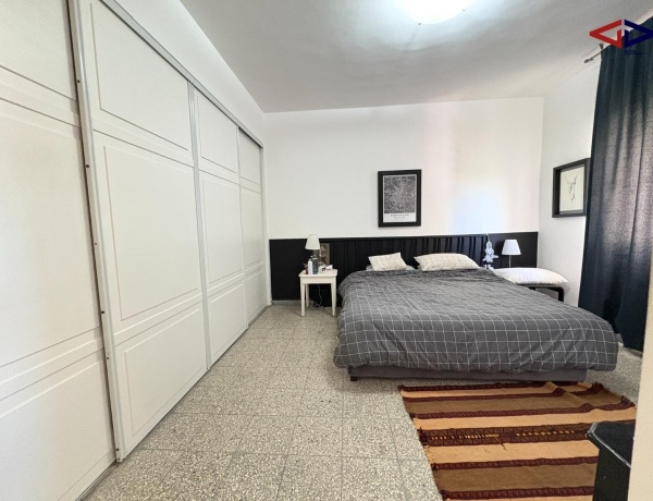 North Abdoun Furnished 3 Bedroom Flat for Annual Rent