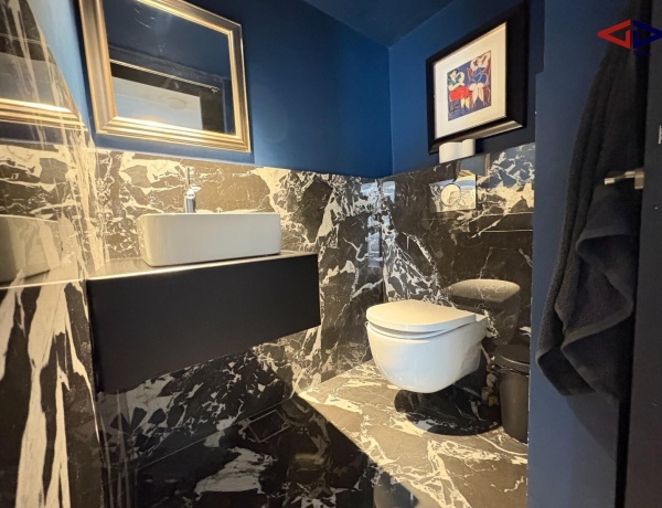 North Abdoun Furnished 3 Bedroom Flat for Annual Rent