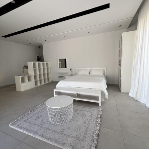 One bedroom apartment for individuals or couples