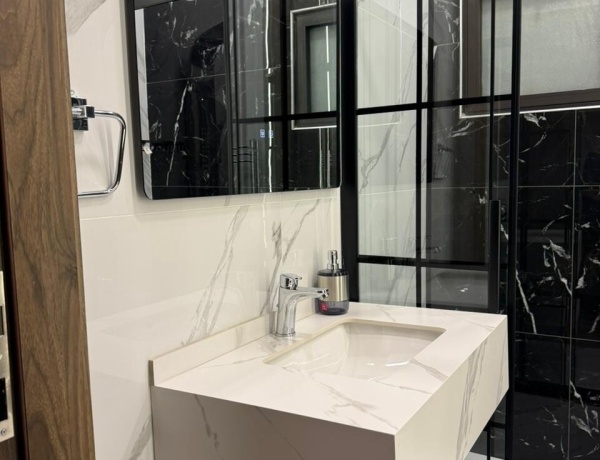 Spacious Fully Furnished Apartment for Rent in Abdoun Corridor – 300sqm