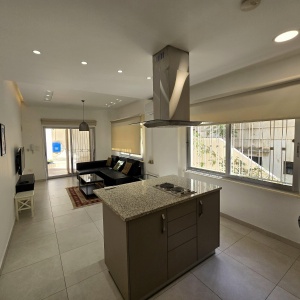 Spacious 1-Bedroom Apartment @ No7 Boutique Apartments | All services included