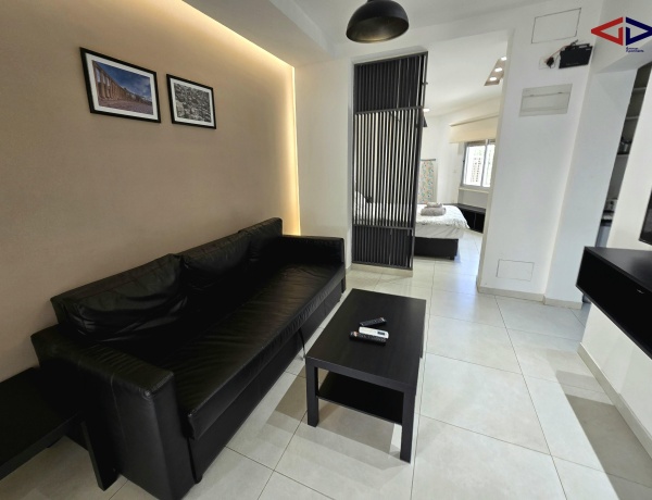 Suite with Shared Garden @ No7 Boutique Apartments | All services included in rent