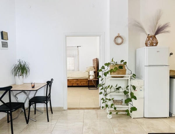 Beautiful 1 -Bedroom Apartment for Rent in the Heart of Amman