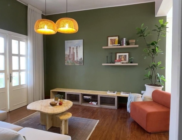 2-Bedroom Apartment for Rent in Jabal Al-Weibdeh Near Paris Square