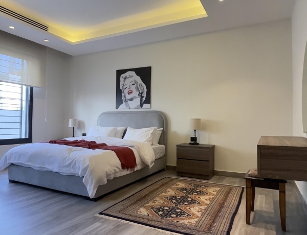 Spacious 3-Bedroom Apartment for Rent in 4th Circle, Amman