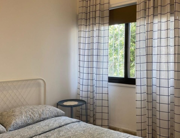 Jabal Amman Cozy 3-Bedroom Flat