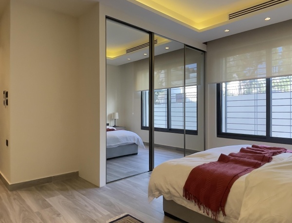 Spacious 3-Bedroom Apartment for Rent in 4th Circle, Amman