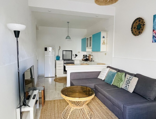 Cozy Apartment for Rent in Jabal Al-Weibdeh