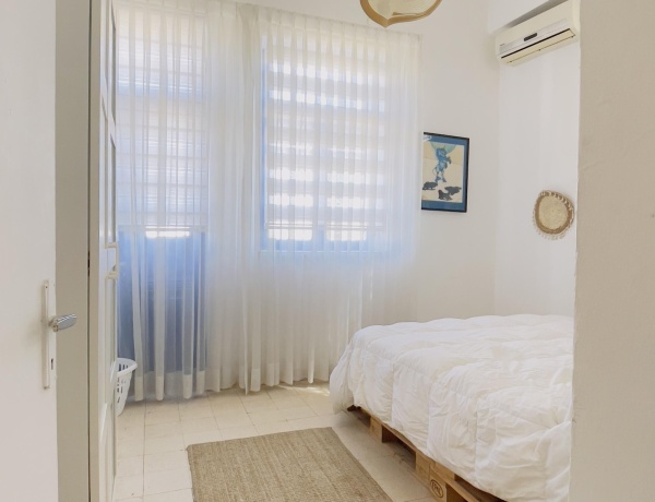 Furnished apartment in Jabal Amman – 1st Circle