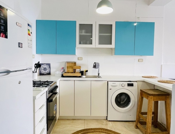 Cozy Apartment for Rent in Jabal Al-Weibdeh