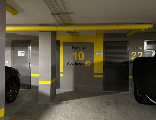 Spacious 2-Bedroom Apartment for Rent in Deir Ghbar – Ground Floor with Terrace, Parking & Elevator