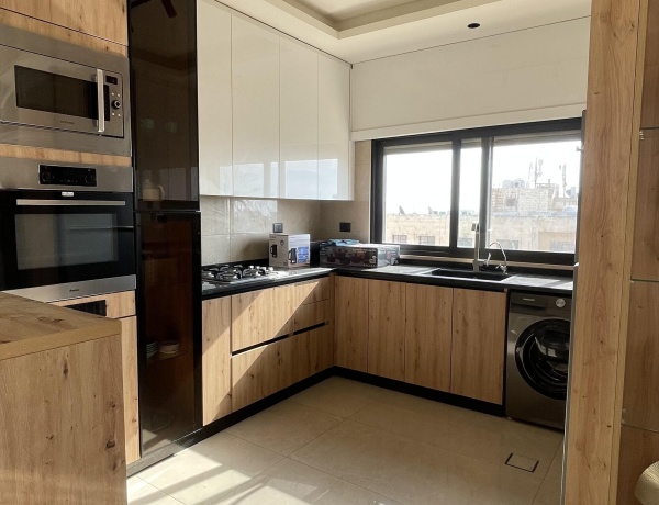Beautiful Apartment for Rent in the Heart of Sweifieh!