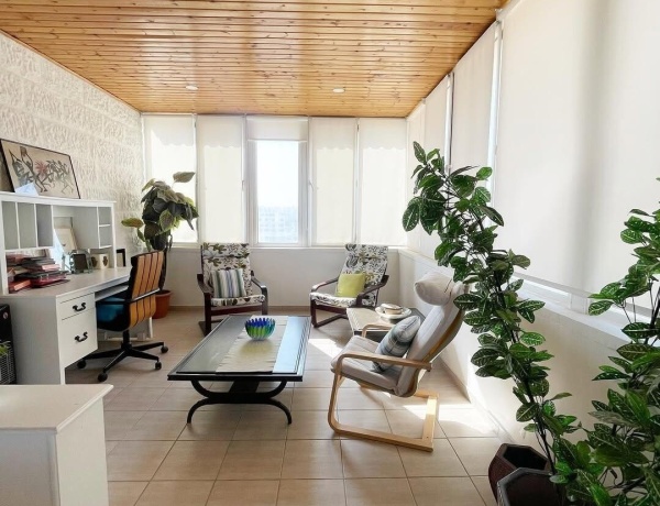 Rooftop 1-Bedroom Apartment for Rent in Abdoun with Large Balcony – Walk to Cafés & Shops