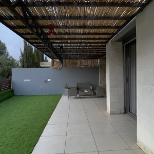 Two-Bedroom Apartment with Private Garden for Rent in Jabal Amman – 4th Circle