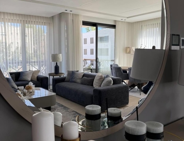 Modern Apartment for Rent in Swafieh, Amman