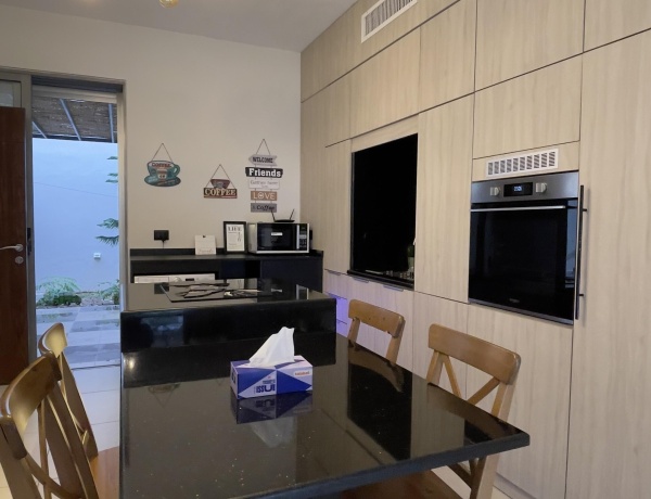 Two-Bedroom Apartment in Amman – Jabal Amman, 4th Circle