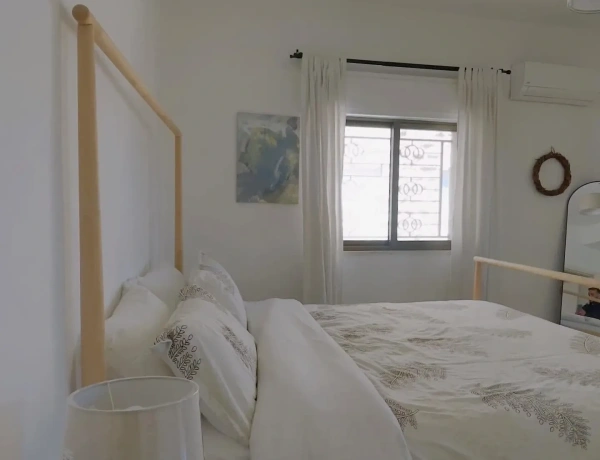 Fully Furnished 1-Bedroom Bungalow – Jabal Al-Weibdeh