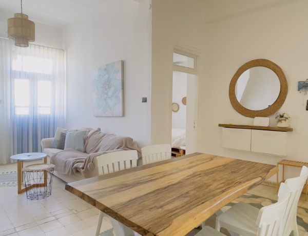 Furnished apartment in Jabal Amman – 1st Circle