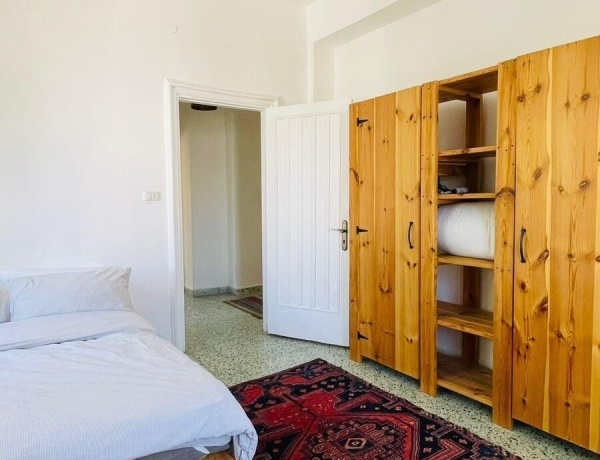 Charming Balcony Apartment in Jabal Al Weibdeh – Prime Location Near Paris Square