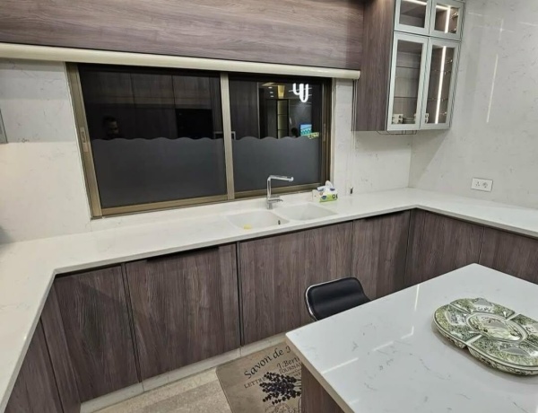 Fully Furnished 1-Bedroom Apartment for Rent in Deir Ghbar – Modern Design & Balcony