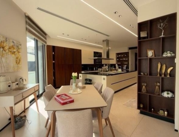 Luxury Ground Floor Apartment for Sale in Abdoun with Private Garden – Super Deluxe Finishing