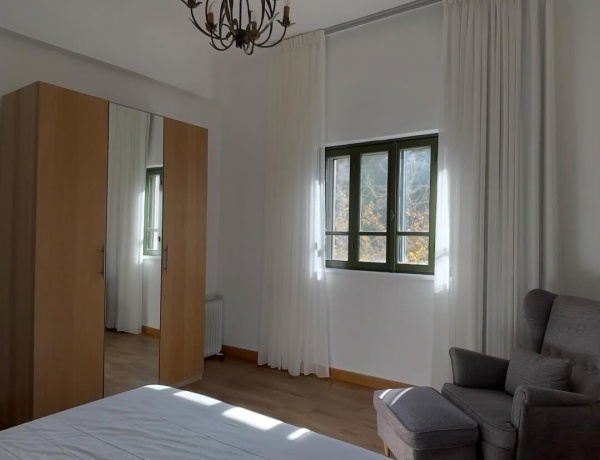 2-Bedroom Apartment for Rent in Jabal Al-Weibdeh Near Paris Square