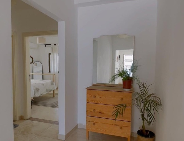 One-Bedroom Rooftop Apartment – Jabal Al-Weibdeh, Amman