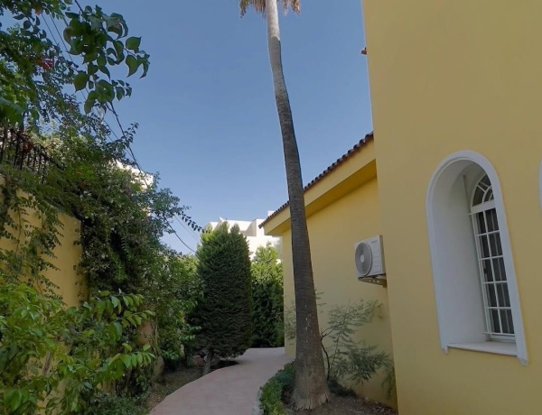 Luxury Villa for Sale or Rent in Abdoun, Amman