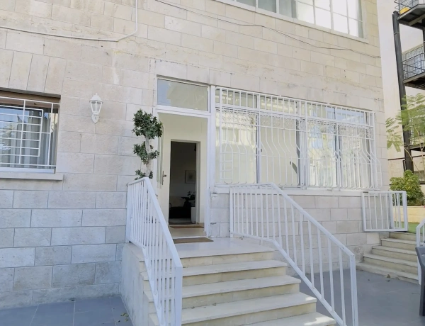 Charming Garden Apartment in the Heart of Jabal Al-Weibdeh