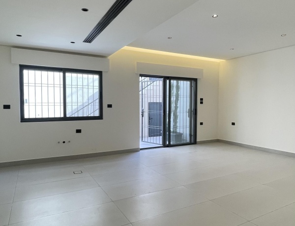 Modern 2-Bedroom Apartment with Spacious Terrace – Abdoun, Amman