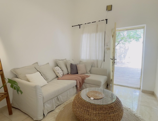 Apartment for Rent in Jabal Al Lweibdeh | 2 Bedrooms + Large Terrace + AC