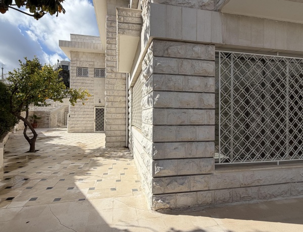 Spacious 3-Master-Bedroom Attached Villa with Private Garden | 4th Circle, Amman
