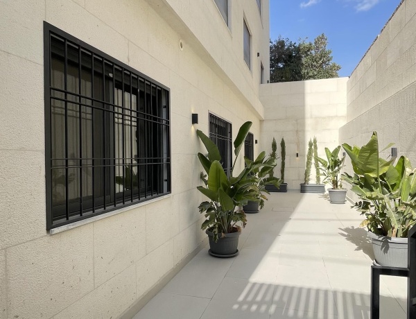 Modern 2-Bedroom Apartment with Spacious Terrace – Abdoun, Amman