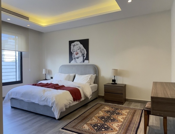 Spacious 3-Bedroom Apartment for Rent in 4th Circle, Amman