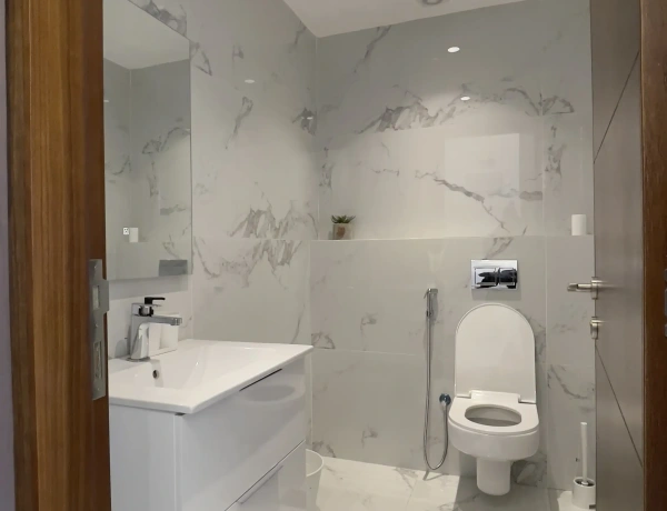 Modern 3-Bedroom Apartment in Abdoun – Prime Location